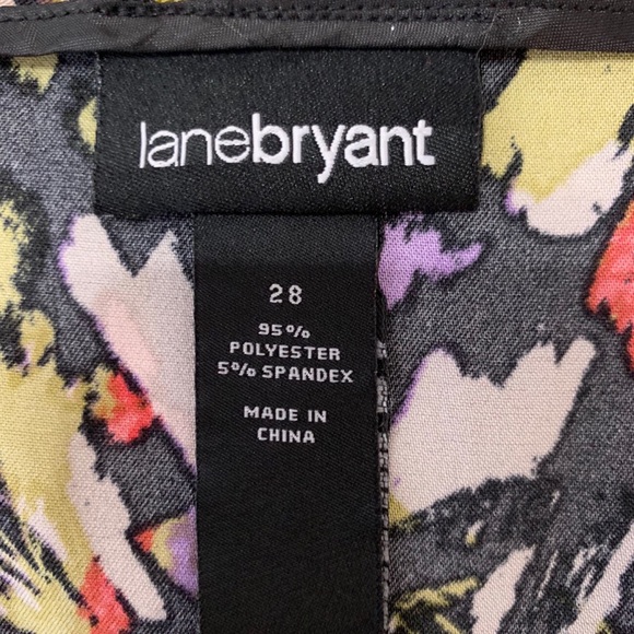 LANE BRYANT Black Red Print A-Line Skirt - Picture 2 of 2